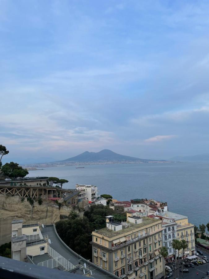 那不勒斯A Cas E Vicenz住宿加早餐旅馆 外观 照片